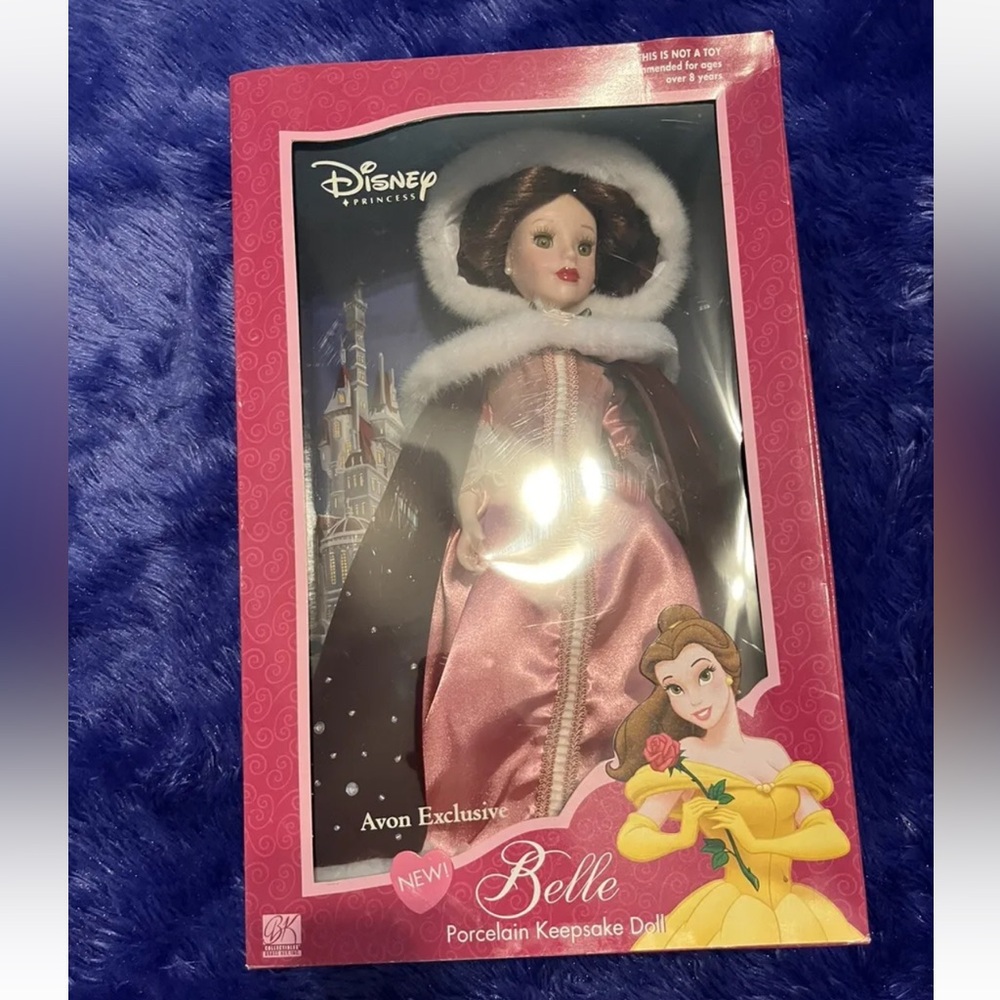 2002 Avon Exclusive "DISNEY PRINCESS BELLE" Porcelain Keepsake Doll Beauty